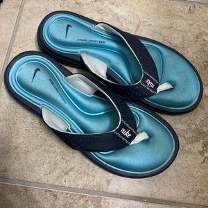 Nike Memory Foam Flip Flop Sandals